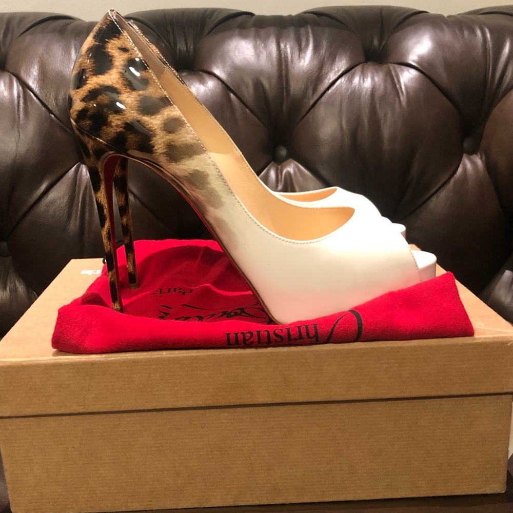 Christian Louboutin Very Prive patent heels